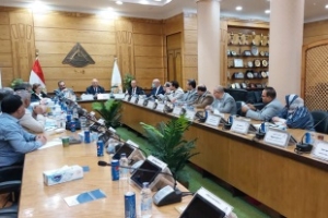 Benha University president discusses the preparations of EL-Obour Branch of Benha University's operation for the new students