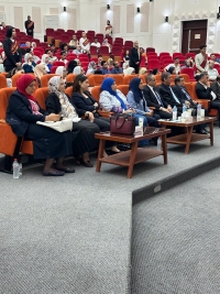 تحت رعاية معالى الاستاذ الدكتور &quot;ناصر الجيزاوى&quot; رئيس الجامعة نظمت الجامعة ندوة تعريفية للبرامج المميزة