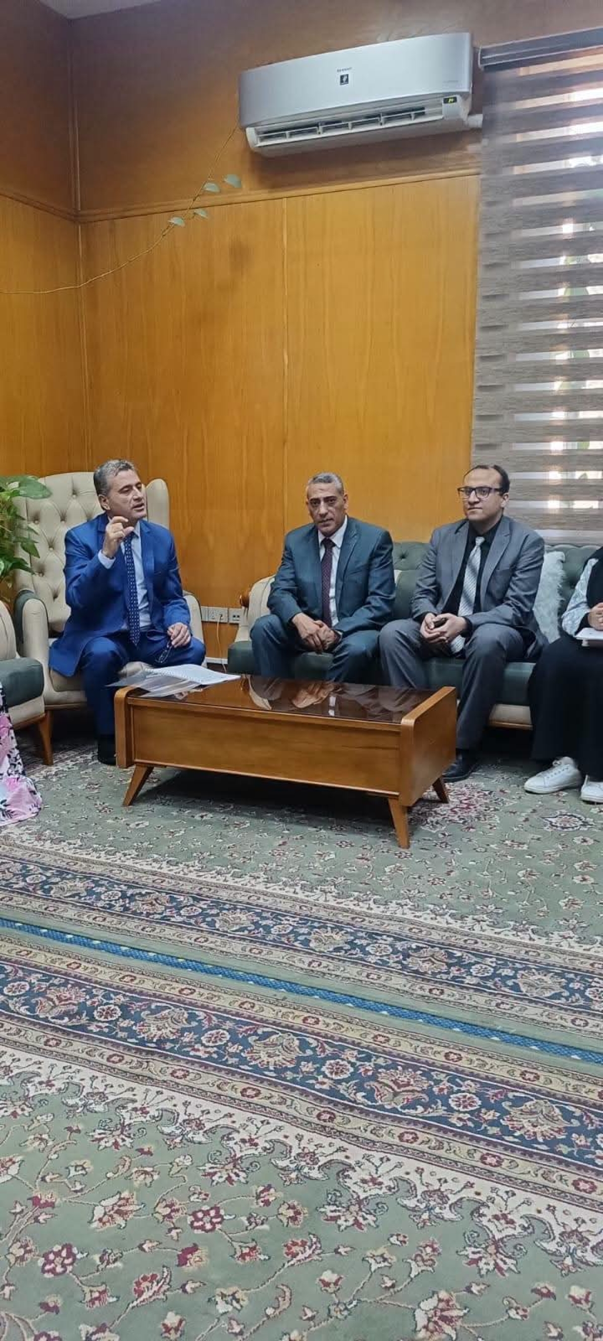 المشروعات الخضراء الذكية بكلية التجارة جامعة بنها